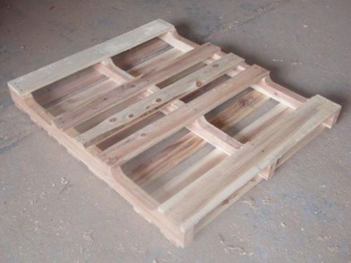 优质消毒卡板生产,优质消毒卡板生产厂家 产品描述:东莞市厉氏木制品